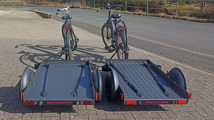 der Vergleich zwischen glattem Plateau "Lisse" und Standard geriffelt