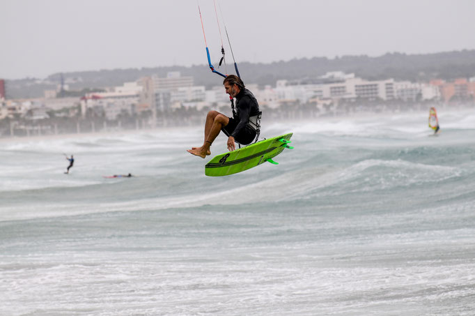 Strapless Kite Surfing Spain