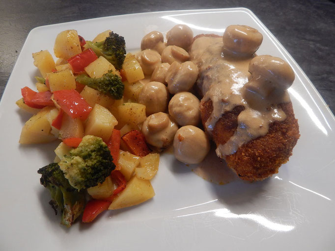     Hähnchen Cordon Bleu