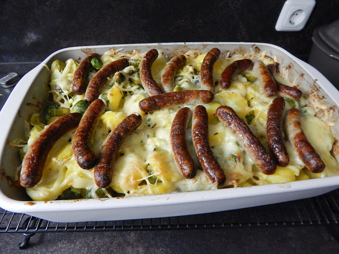 Rohsenkohl Auflauf mit Bratwurst