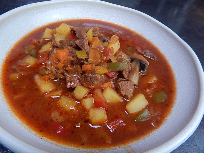 Gulaschsuppe