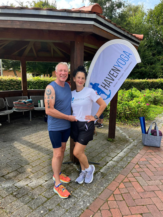 Fotos vom Rückblick: Yoga-Triathlon im Kurpark Bad Bederkesa 2025