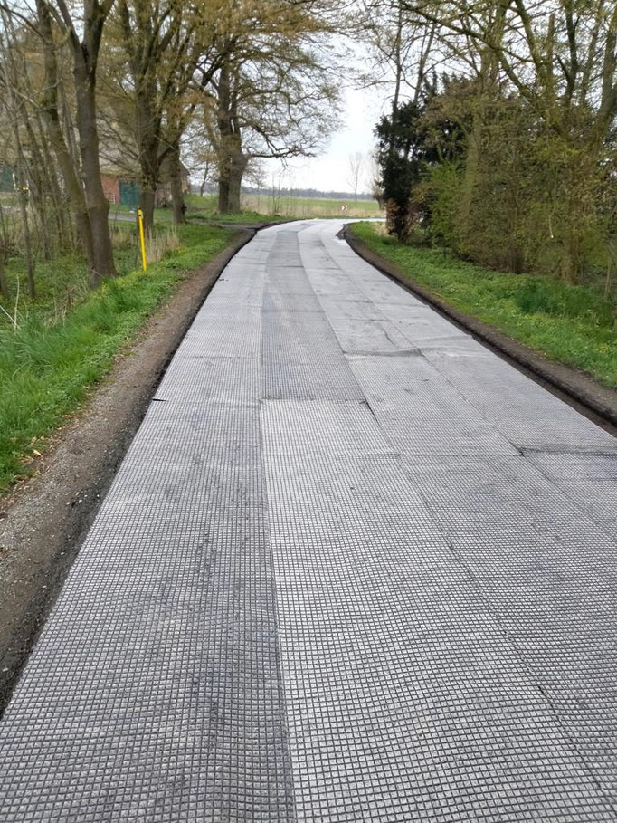 Raa-Besenbek, Wirtschaftsweg, Adfors GlasGrid Rapid