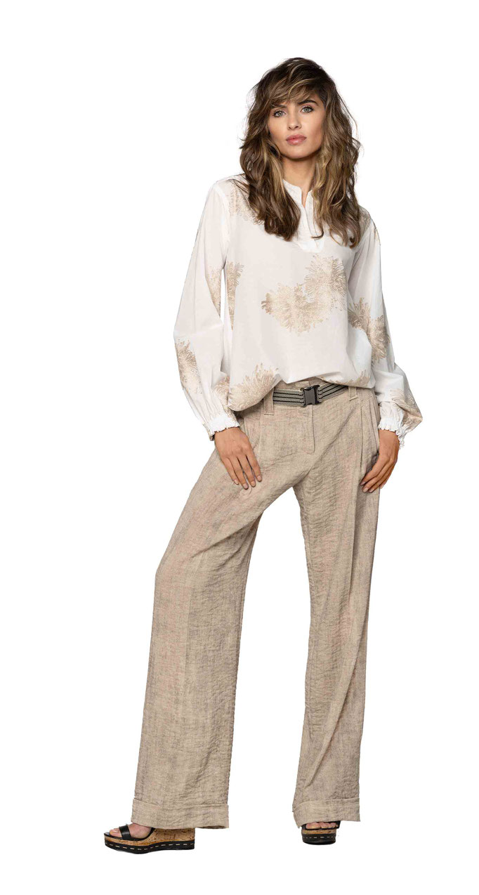 Blouse 327-13, Trousers 361-12