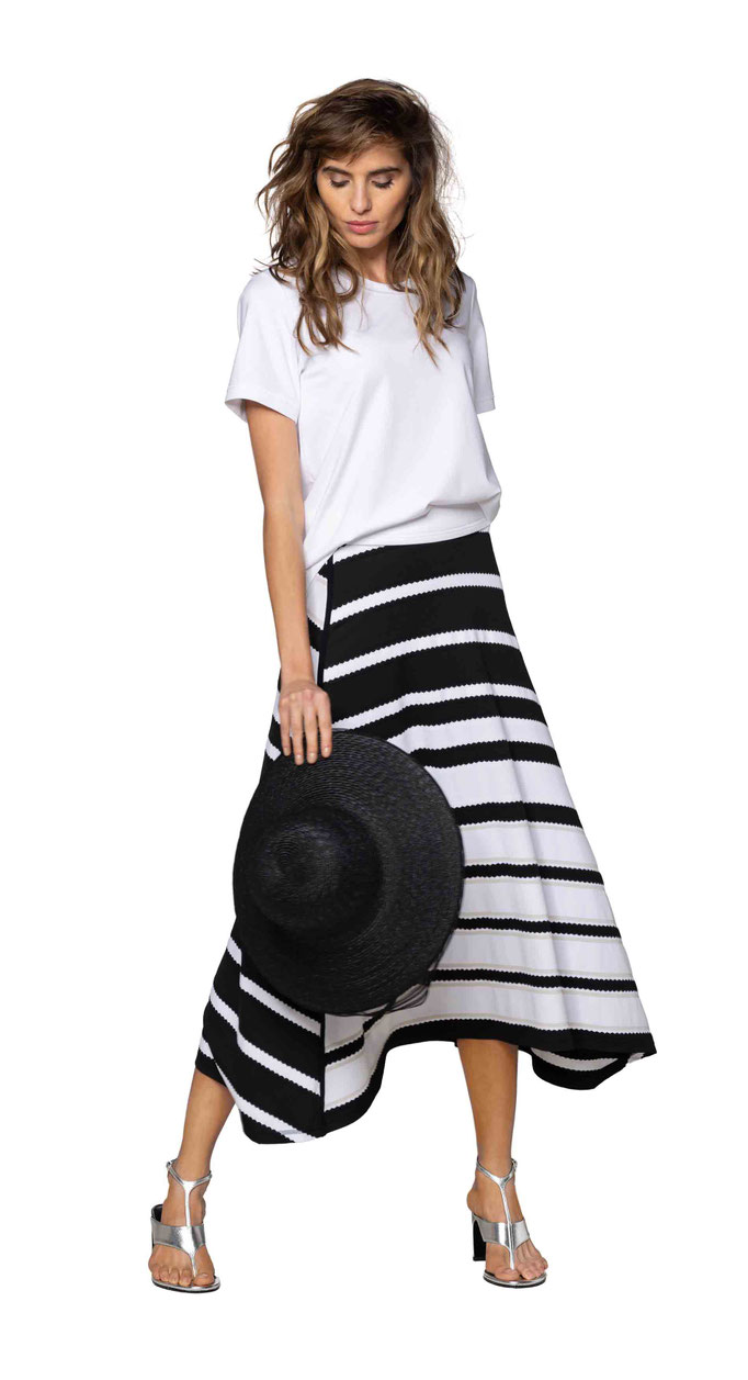 Shirt 365-35, Skirt 352-36