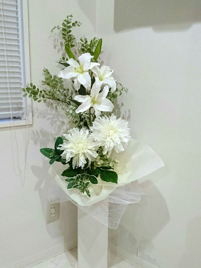 AT-1 エステサロン装花
