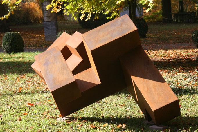 Vierviertel, Stahl, 2011