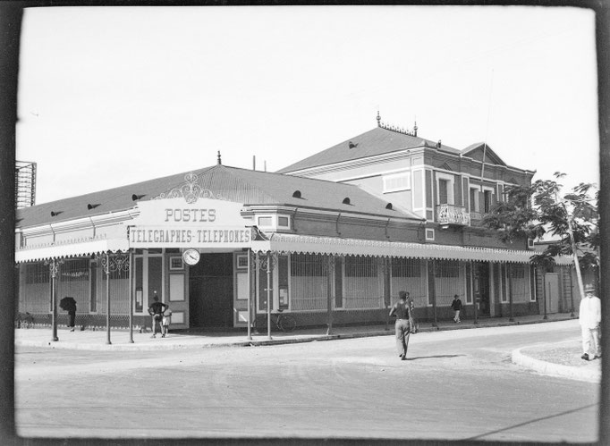 Nouméa - Poste - Extérieur
