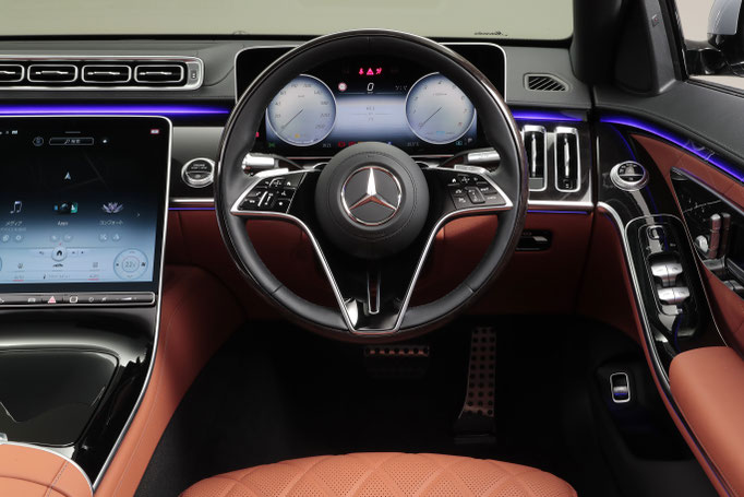 Mercedes-Benz 日本