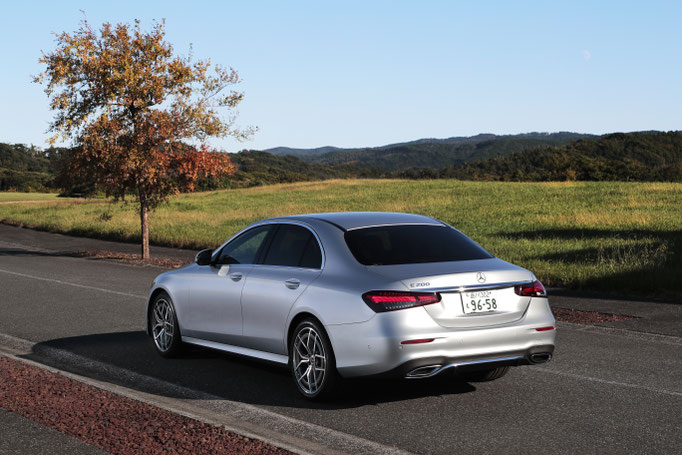 Mercedes-Benz 日本
