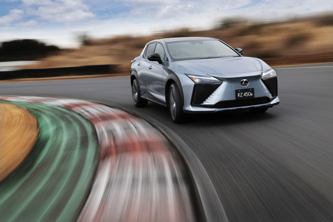LEXUS