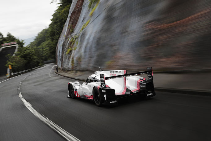 PORSCHE JAPAN