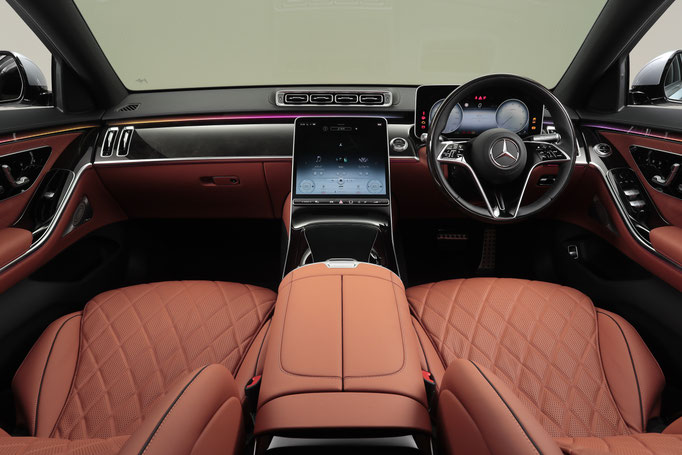 Mercedes-Benz 日本