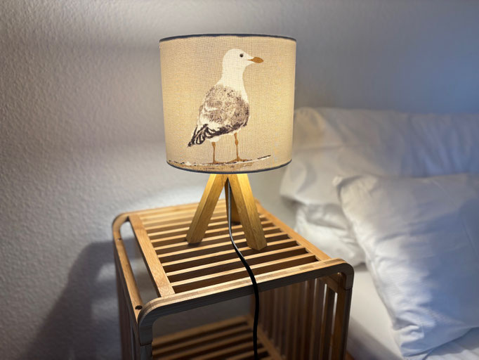 Nachttischlampe