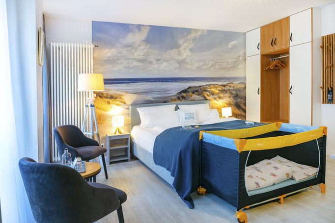 Babybett im Standard-Doppelzimmer