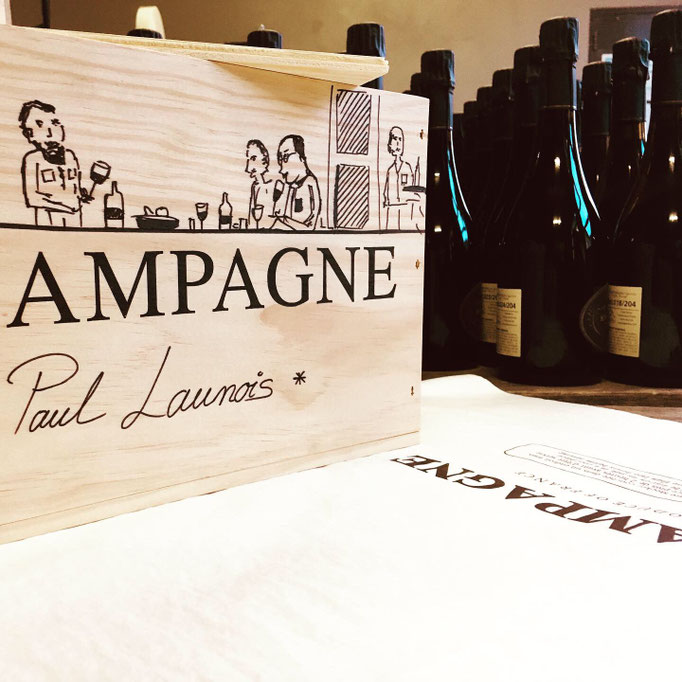 Caisse bois personnalisée par Sarah Launois | Champagne Launois Paul @ Le-Mesnil-sur-Oger - Côte des Blancs (proche Épernay)