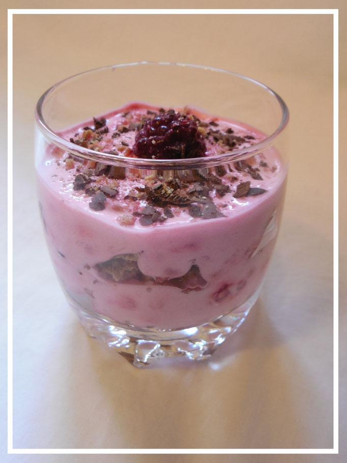 Himbeercreme mit Vollkornkeks