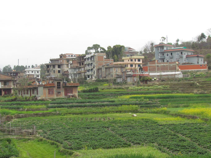 nach Bungamati