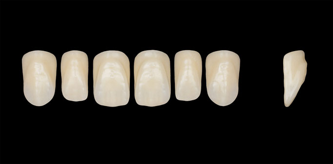 STUDIO -SEIKEL werbefotografie / Der Spezialist für Dentalfotografie / Zahnmedizin / Interdentalfotografie / Zähne / Implantate / Kronen / Veneers