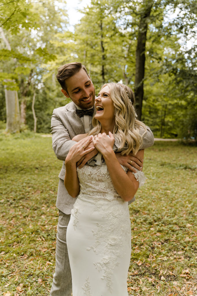 Hochzeitsfotos im Park - Fotograf Purelovestories