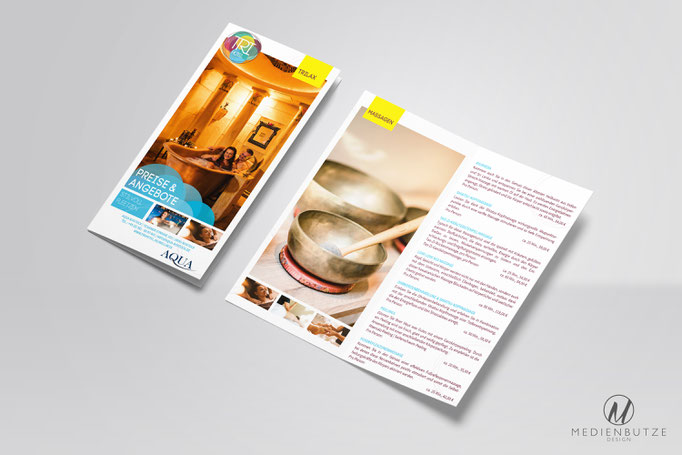 Flyergestaltung für WELLNESSarea AQUA – Stilvolles Wellness-Design mit beruhigenden Blautönen und klarer Typografie in Rostock