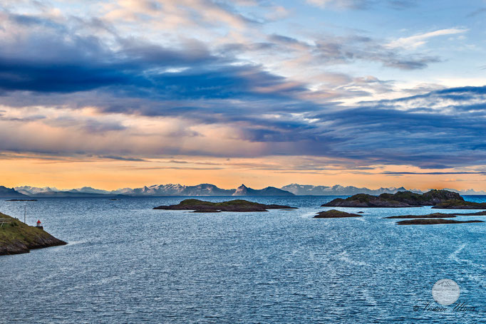 Bild: Lofoten, Henningsvaer, "LOFOTENKETTE", www.2u-pictureworld.de