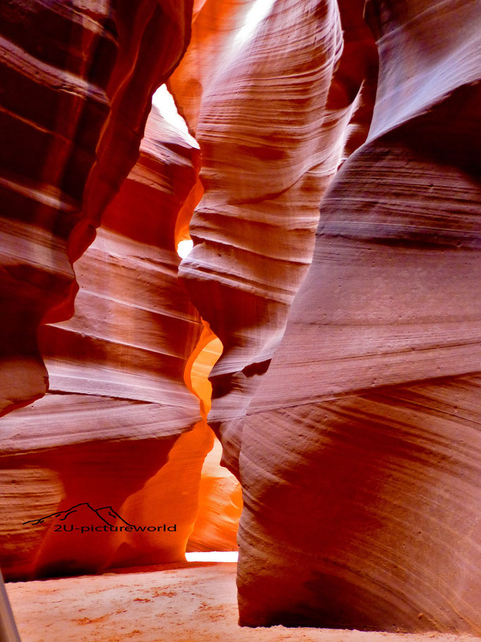 Bild: "Korkenzieher", upper Antelope Canyon