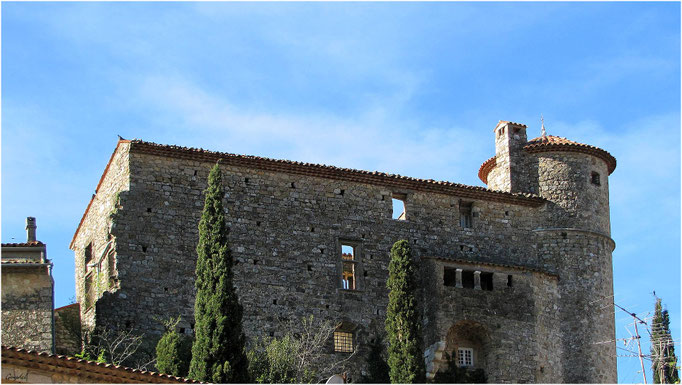 Le Chateau Face Nord