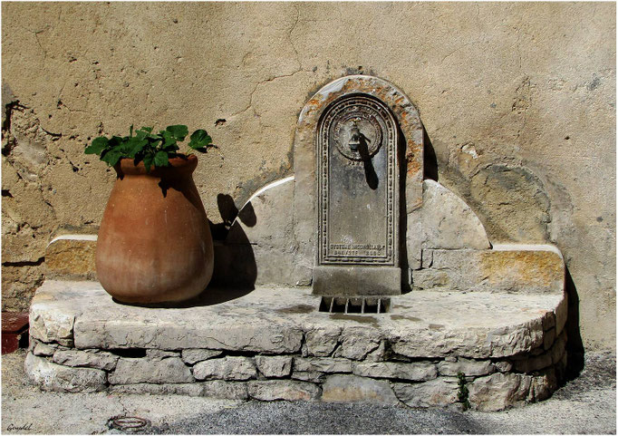 Fontaine Gibault " Garantie Incongelable ... breveté SGDG "