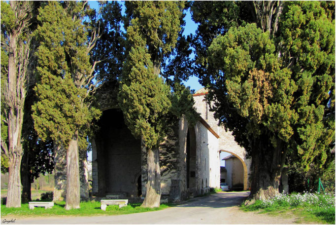 La Chapelle Notre Dame des Cyprès 