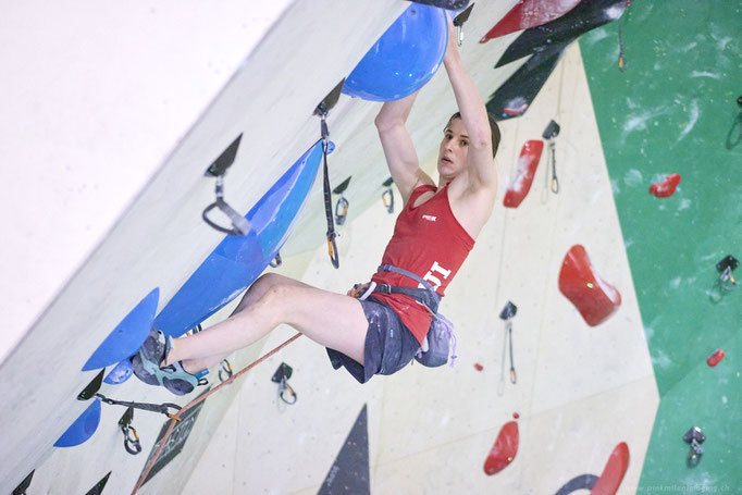  Zoé Egli competing at IFSC eUROPEAN Cup Lead Ostermundigen