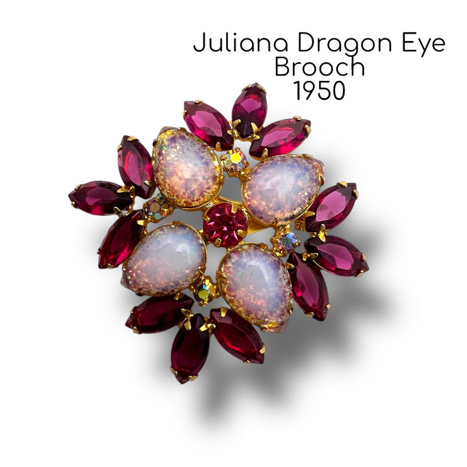 JULIANA DeLizza and Elster large "DRAGON EYE" glass cabochon  Pink/Magenta Crystal  Brooch Pin - Art.598/7