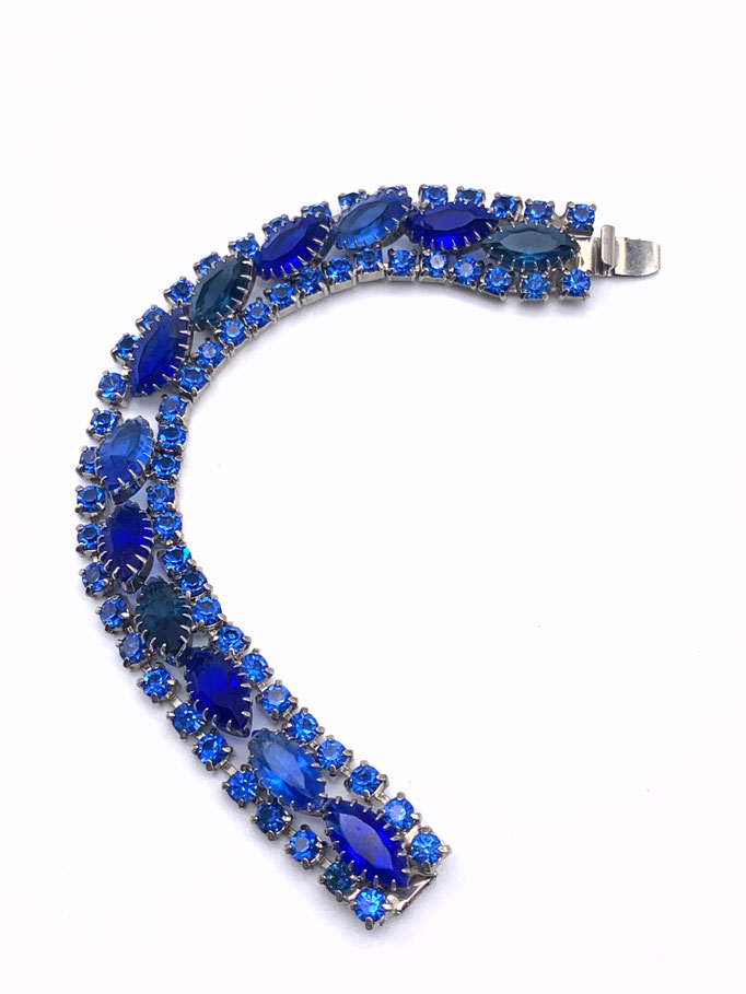 Cool Vintage 1950 JULIANA- midnight blue bracelet - silver and crystal- -a gorgeous bracelet with exceptional sparkle--Art.136 / 2