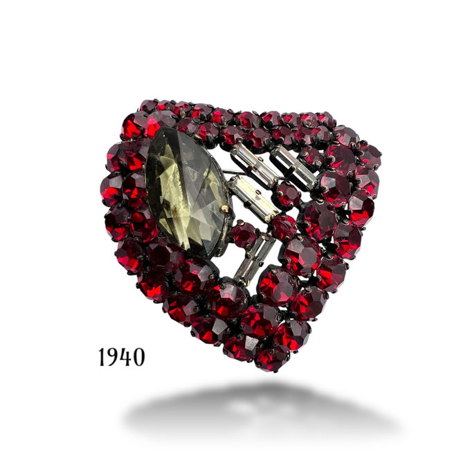 Amazing old European domed Heart shape Brooch in red - vibrant red and Black Diamond in a black japanned  setting -art.937/2