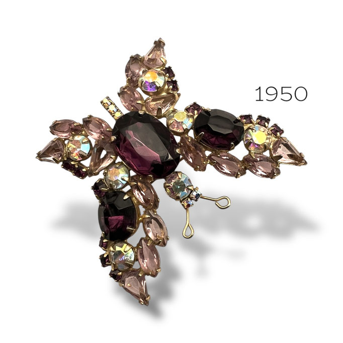 Juliana Delizza & Elster beautiful violet/purple/lavender shades and dazzling AB Rhinestone Butterfly Pin - Art.482/7