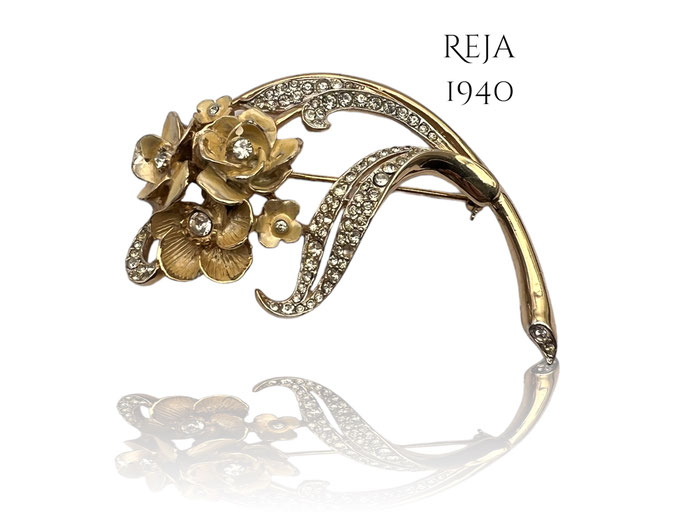 REJA Vtg Flower Brooch, early 40s gold rhodium plate elegant floral design & clear Diamantè- Rare Reja Brooch- Art.173/7