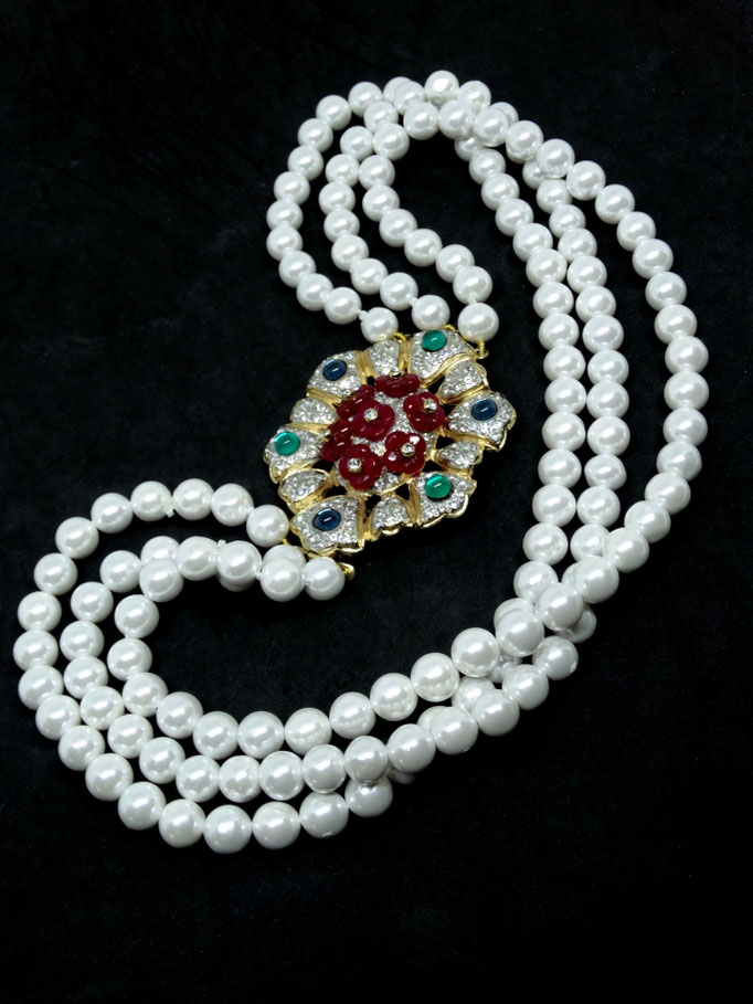 VOGUE BIJOUX signed Couture Statement Mogul Style Choker necklace Art Glass Cabs Pearls -subtle Design details & first-class crafting-302/6-SOLD