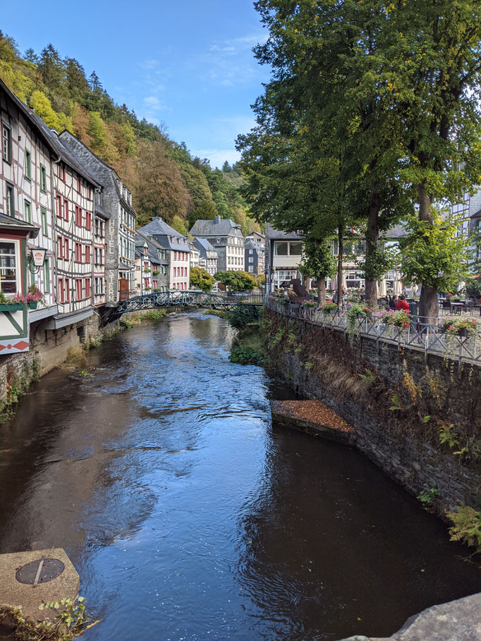 Rur Monschau Markt