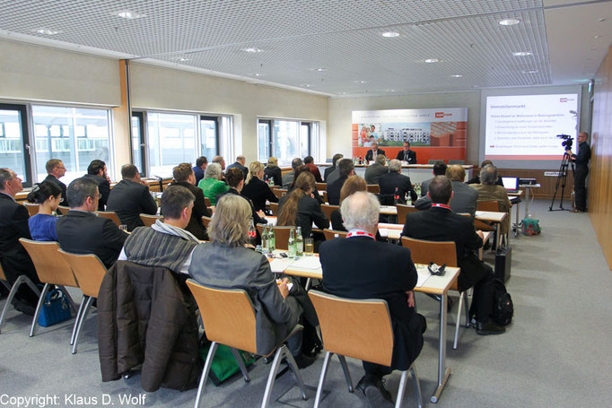 Pressefotograf München, Unipor Jahrespressekonferenz, Messe BAU, München