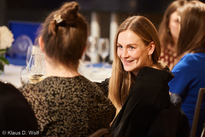 Eventfotografie: Schauspielerin Teresa Klamert, Preisverleihung, Hotel Bayerischer Hof, München