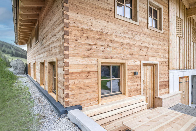 Lärchenfassade gehackt gebürstet Vintage-Holz