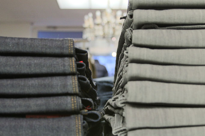 Jeans  - Hugo Boss, Baldessarini, Brax, Closed, Dondup, Piere Cardin, BOSS,  uvm 