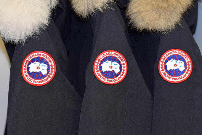 Parka von Canada Goose und Woolrich gehören zu den Klassikern 