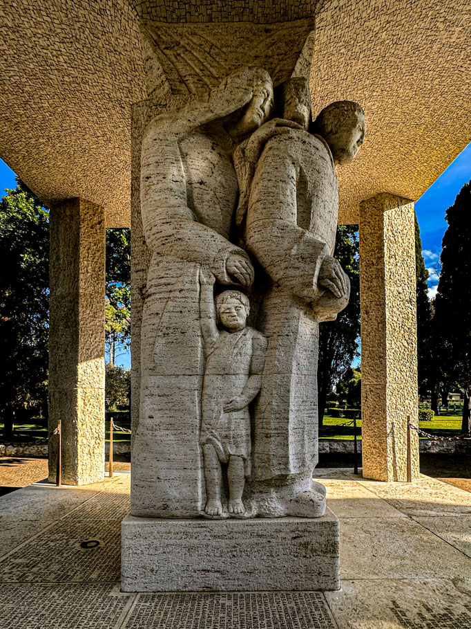 Monument, Soldiers of WW II, Pomezia, Italy