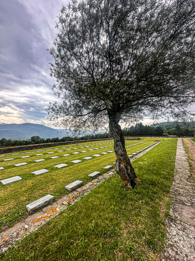 Soldiers of WW II,Futa Pass, italy