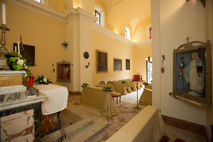 Borgo Boncompagni Ludovisi - interno Chiesa