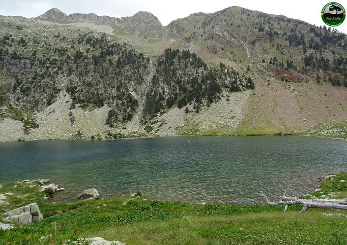 Ibón de L'aigüeta de Batisielles