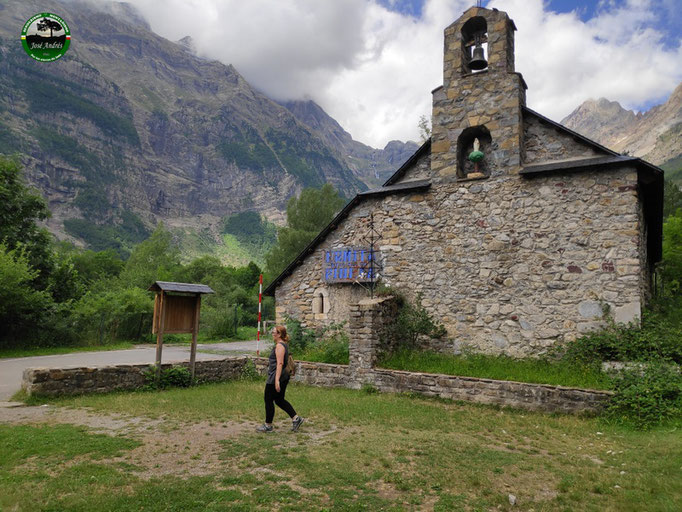 Ermita de Pineta