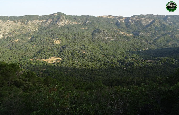 Vistas al valle del Guadalquivir y sierra de Las Villas.
