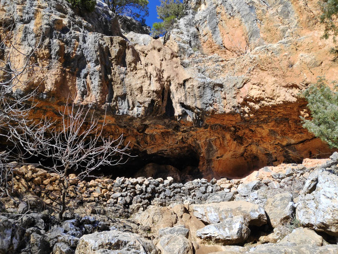 Cueva Haza Roman o Bermeja